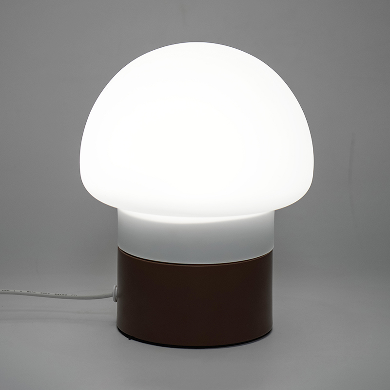 LED -svampbordslampa