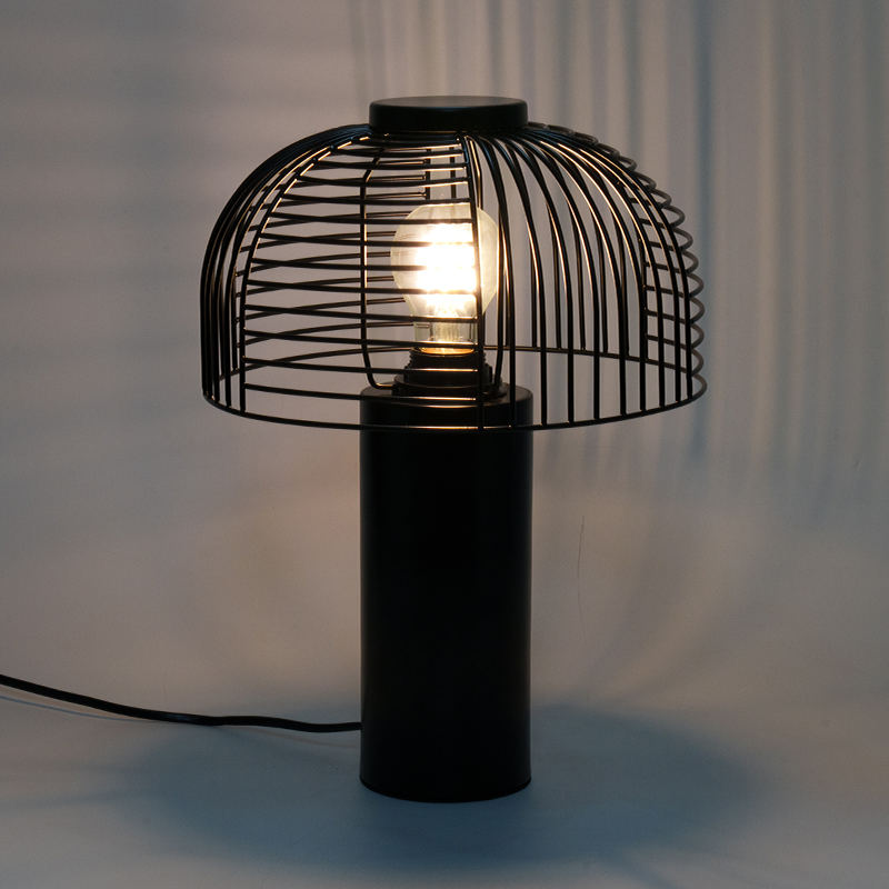 Svart fågelbur smides järnbordslampa