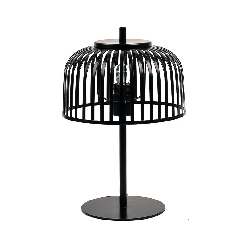 Nordisk järndekorativ bordslampa