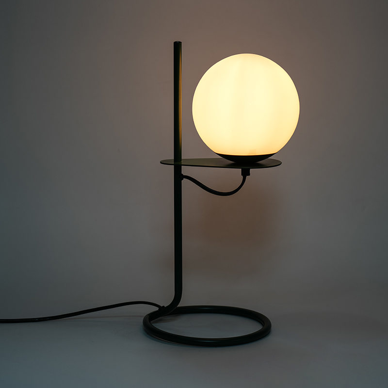 Enkel glasskulslampa