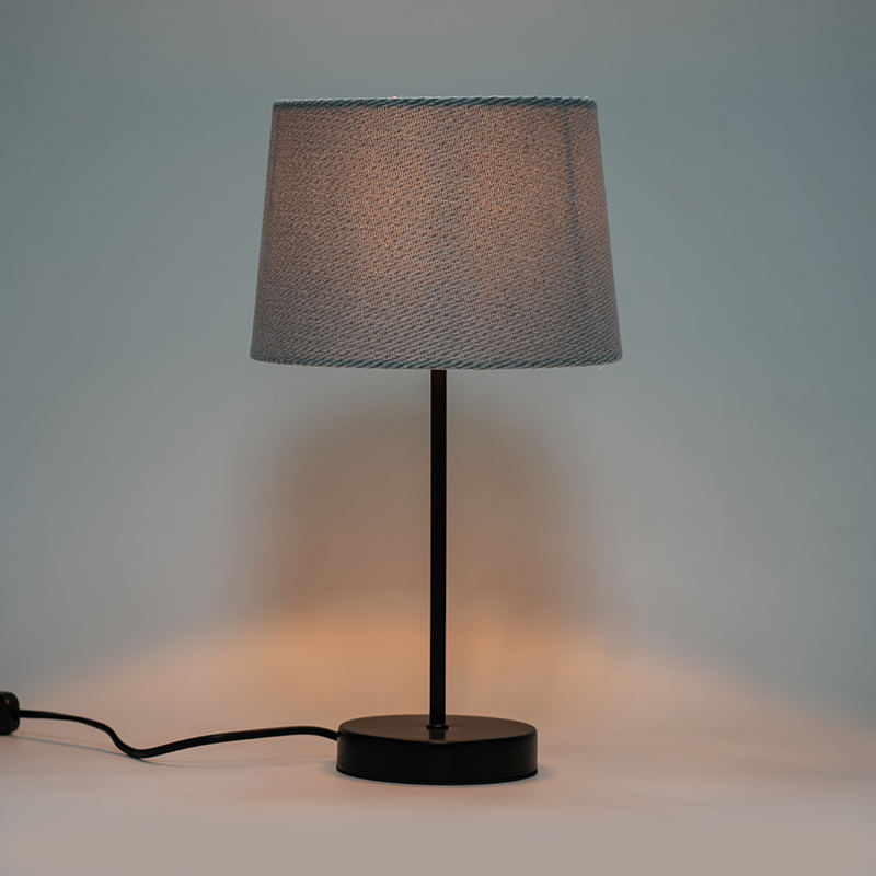 Retro hårdvarulamp