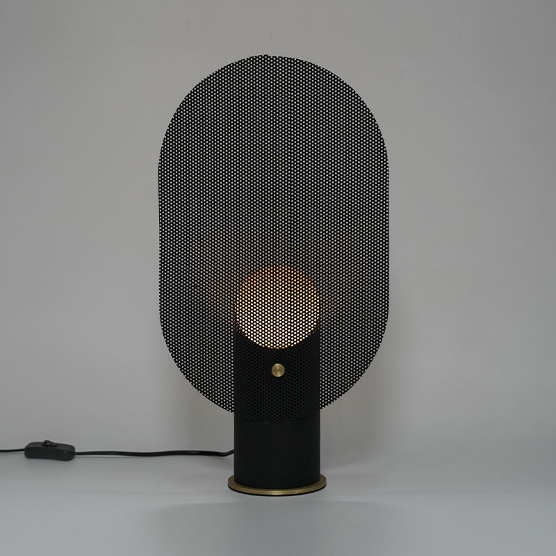 Grid järnbordslampa